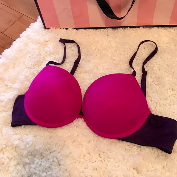 PINK VICTORIA/'S SECRET GRAY HOLIDAY LOGO WEAR EVERYWHERE SUPER PUSH-UP BRA VS